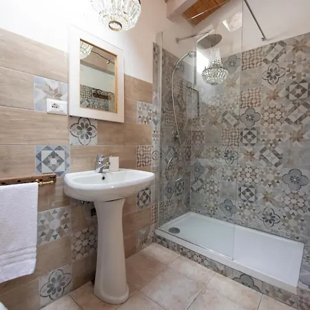 Appartement 203 - The Cherry House, Con Giardino E Piscina *
