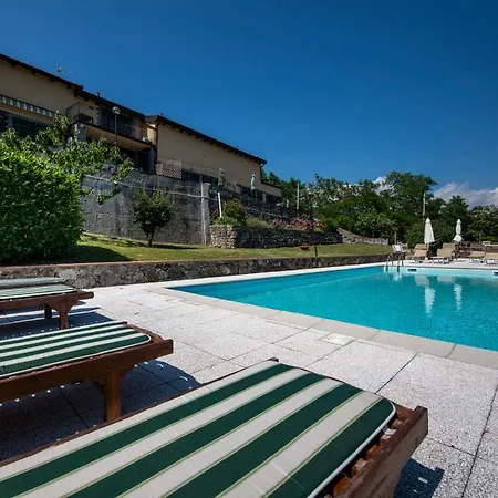 203 - The Cherry House, Con Giardino E Piscina